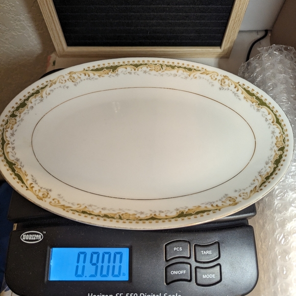 Vintage Signature Collection Queen Anne's Select Fine China Oval Serving Dish - Picture 15 of 16